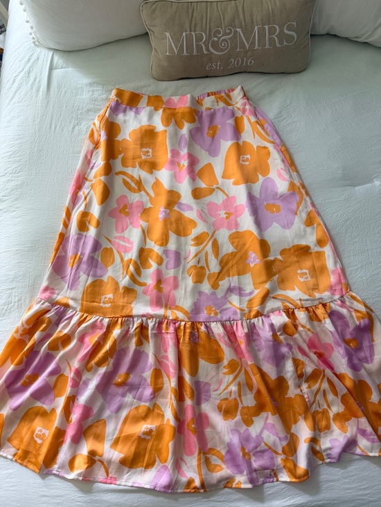 TALULAH Dresses & Skirts - Floral Ruffle Hem Midi Skirt and Wrap Top- Pink, Orange & Lavender